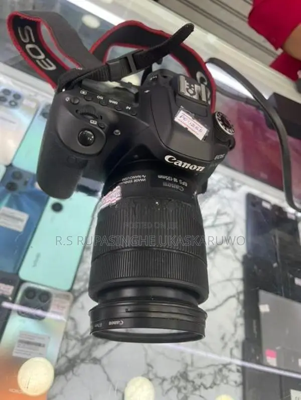 Eos Canon 80 D Camera