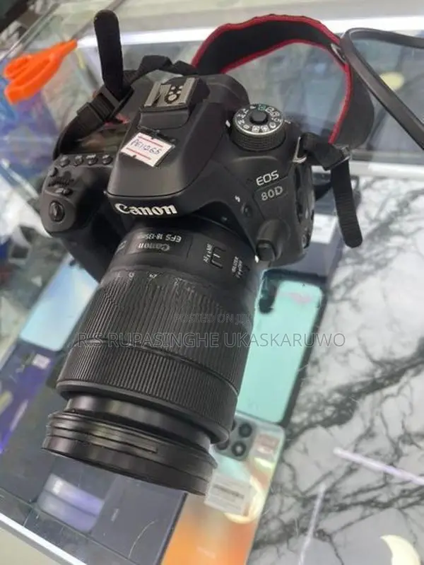 Eos Canon 80 D Camera