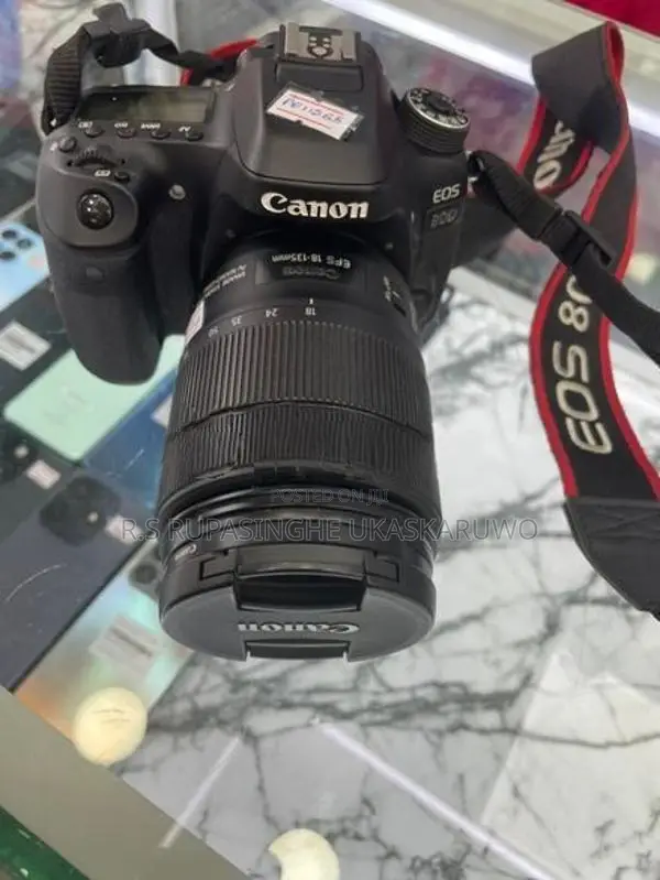 Eos Canon 80 D Camera