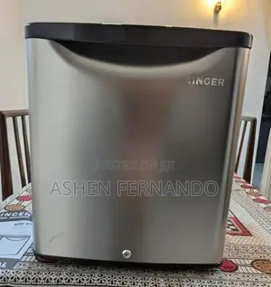 SALE – SINGER 47L Mini Bar Refrigerator (Like Brand New)