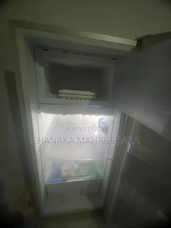 Damro Refrigerator Direct Cool 180LTR