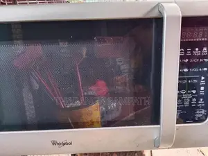 Microwave Oven