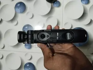 Canon R50+ 75 -300mm rf lense zoom lese
