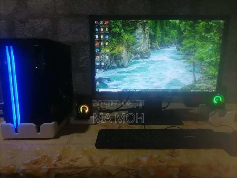 Desktop Computer