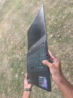 MSI Cyborg 15 4050 RTX