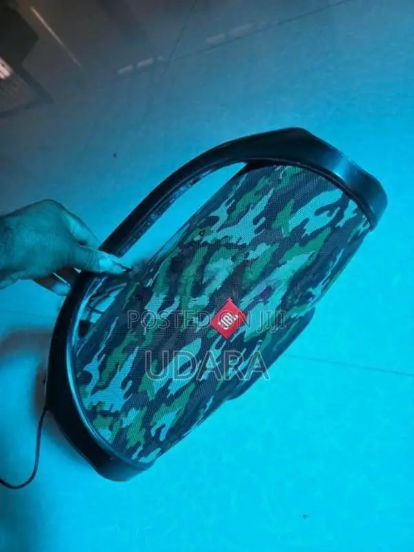 jbl boombox 1