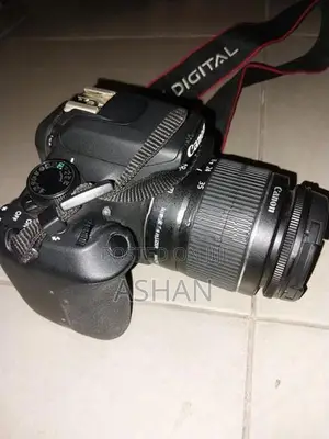 Canon 1200D