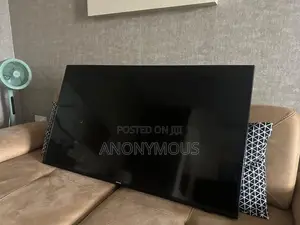Samsung UA50KU6000KXXT Smart TV