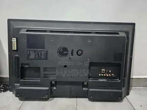 LG 32 Inch UHD TV