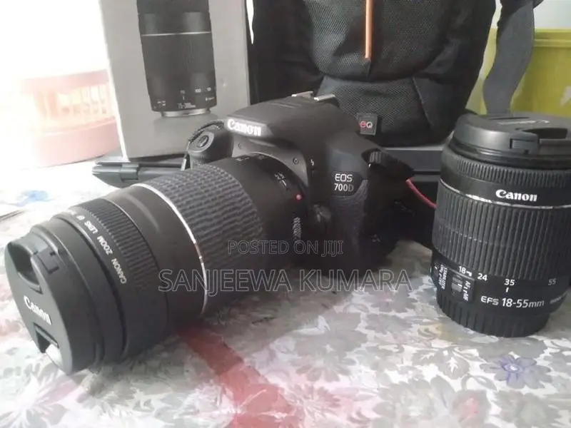 Canon EOS 700d Camera