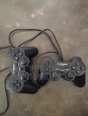 Microkingdom wired USB gamepad