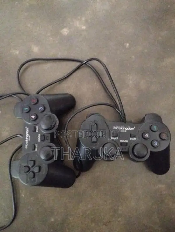 Microkingdom wired USB gamepad