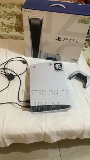 Sony Playstaion 5 (PS5)