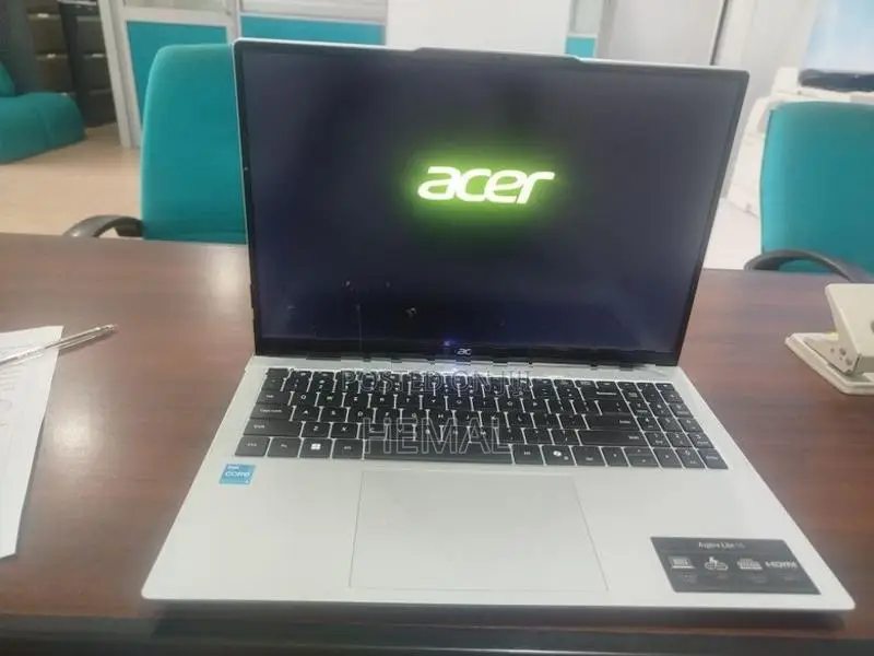 Acer Aspire Lite AL16-52P