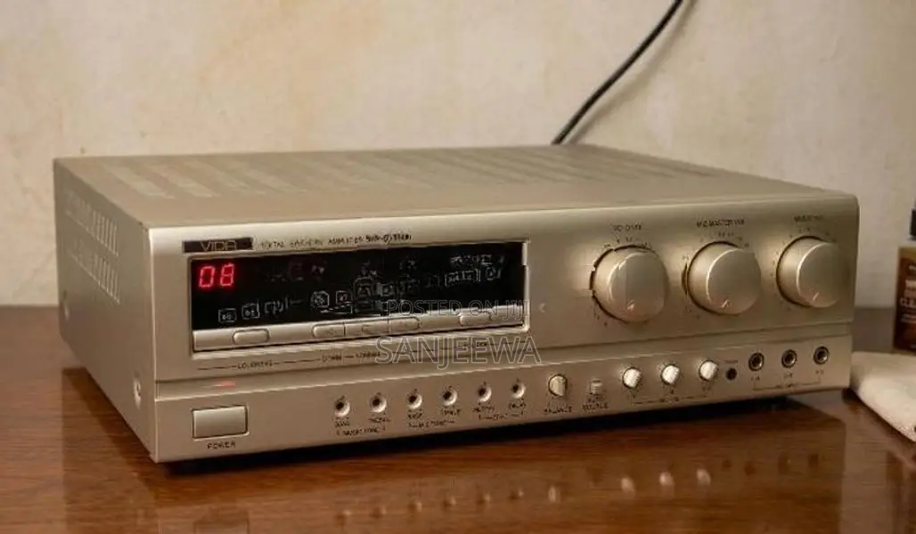 VIDA AR-500Pro Karaoke Stereo Amplifier 4500W PMPO Super Bass