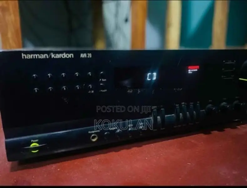 Harman Kardon AVR20