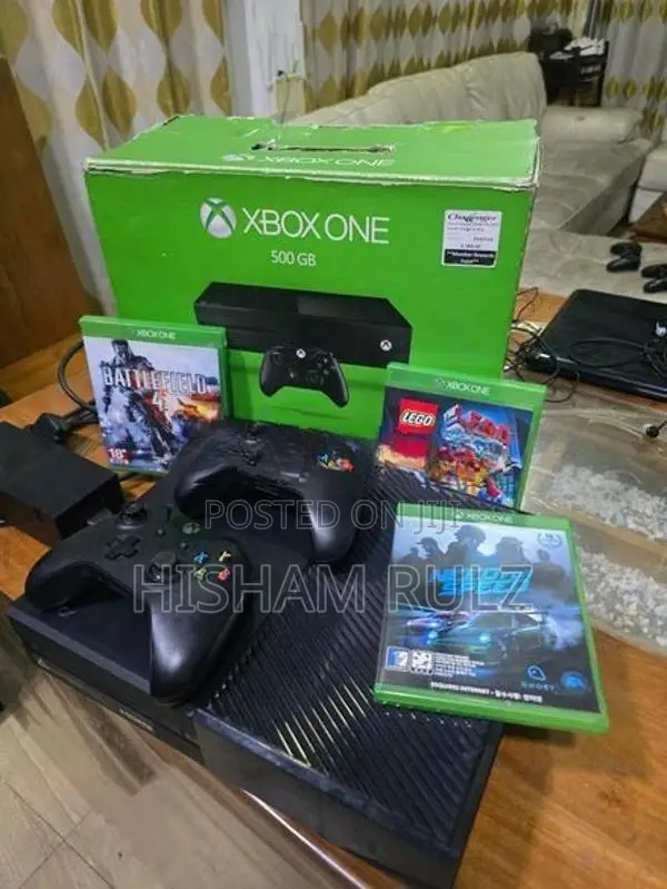 Xbox One 500GB with 2 Controlle Games Full Set