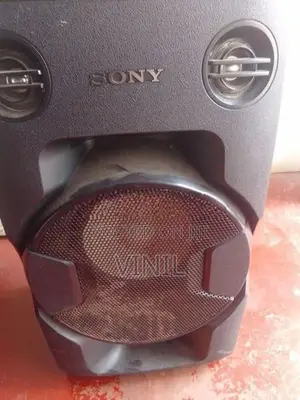 SONY MHC V11 Bluetooth speaker