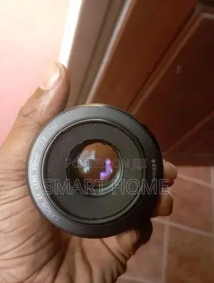 Conon 50mm lens 1.8