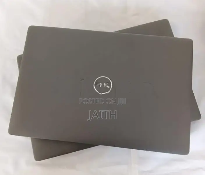 dell latitude 5400 slim (i5 8th Gen)