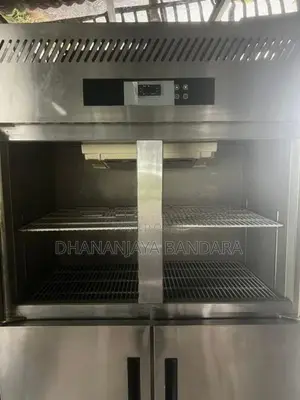4 door chiller