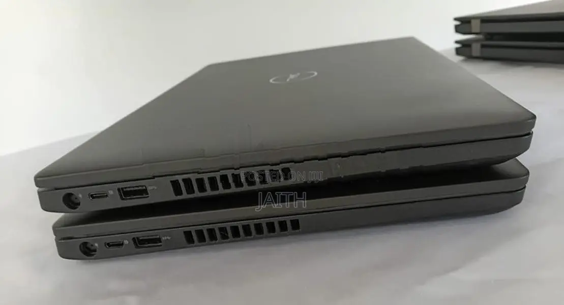dell latitude 5400 slim (i5 8th Gen)