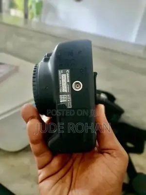 Canon 100D