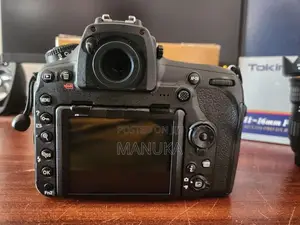 Nikon D850 with 50mm 1.8 11-16mm 2.8