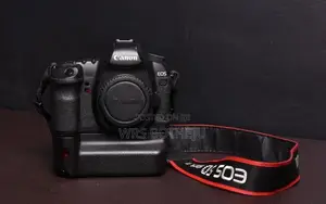 Canon EOS 5D Mark II + 24-105mm L Lens —