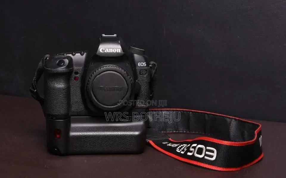 Canon EOS 5D Mark II + 24-105mm L Lens —