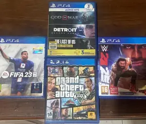 PS4 Slim 500GB Set