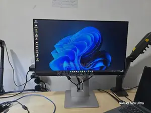 HP EliteDisplay E230t 23" FHD IPS Touch Monitor