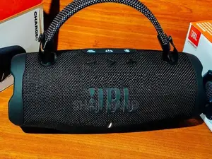 JBL charge 6