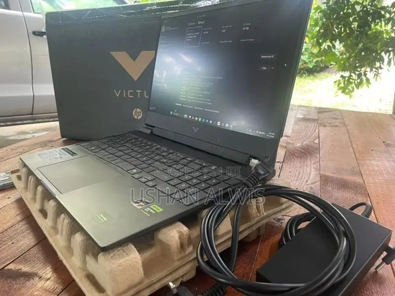 HP Victus 15 Ryzen 7 RTX 4050 16GB RAM 512GB SSD