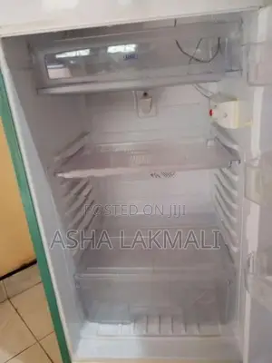Sisil 220L Double Door Refrigerator –