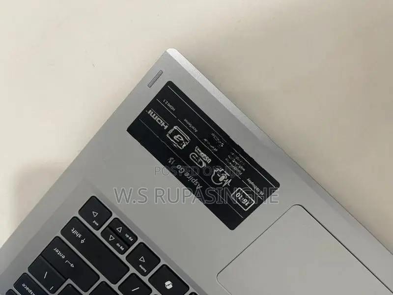 Acer i3 - N305 Laptop