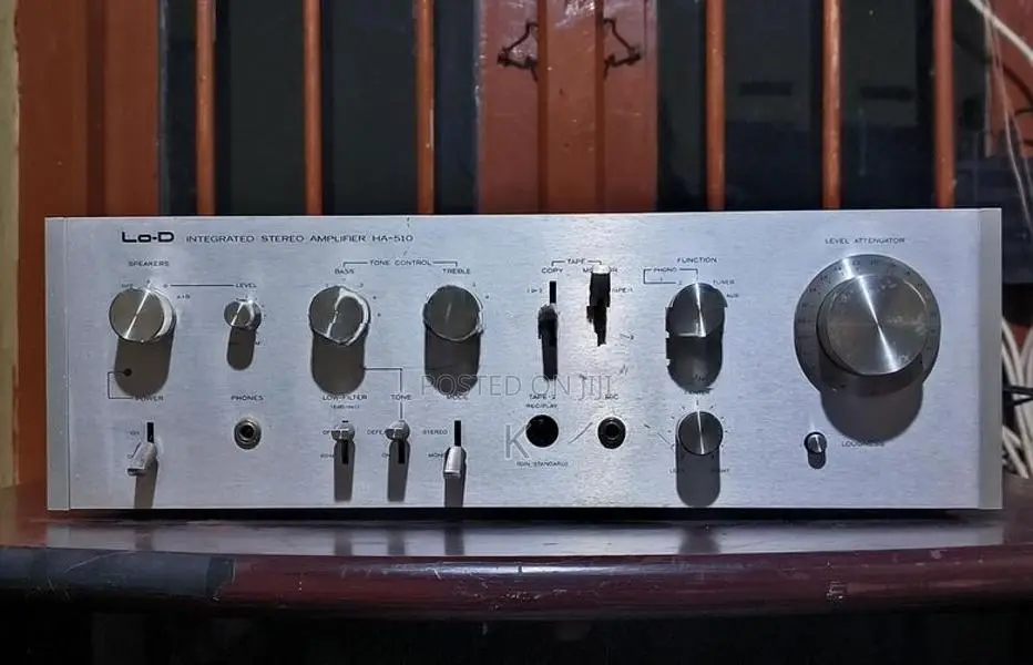 LO-D HITACHI Stereo Amplifier HA-510