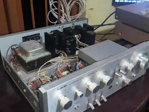 LO-D HITACHI Stereo Amplifier HA-510