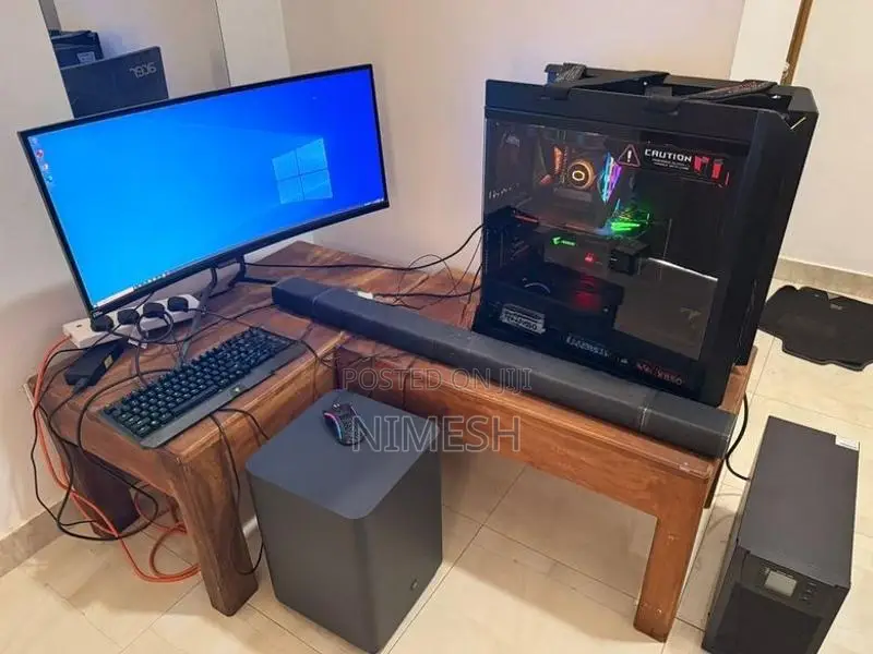 High-End Gaming PC Setup i9-9900K RTX 2080 Ti 34” Predator