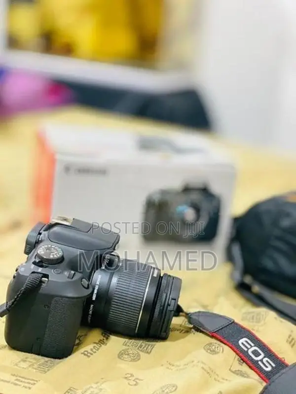 Canon 2000D