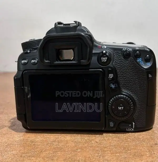 Canon EOS 70D Camera for Parts
