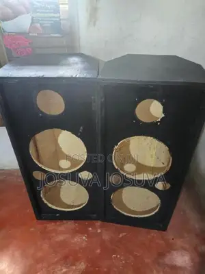 JBL Empty Speaker Box