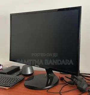 Samsung 24” Full HD Monitor – S24F350FHM Like Brand New