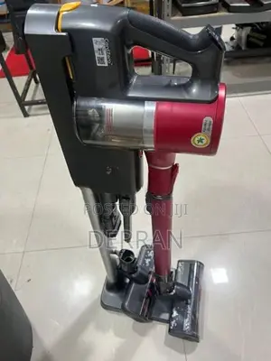 LG vacuum cleaner -Cordzero