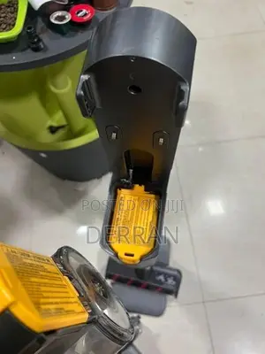 LG vacuum cleaner -Cordzero