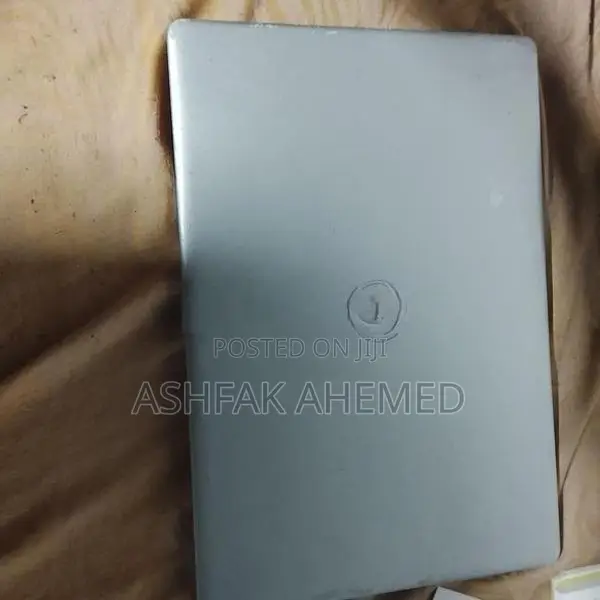 Dell Inspiron 15 3000 Laptop