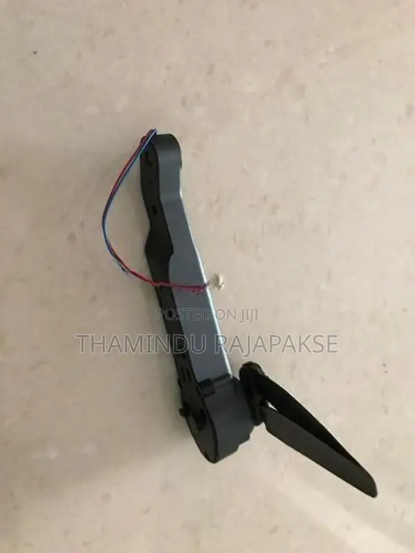 P8 Pro Drone Back B Arm