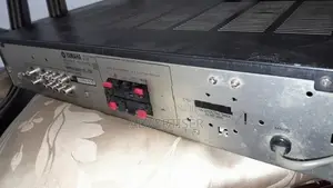 Yamaha Stereo Amplifier