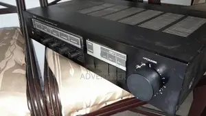 Yamaha Stereo Amplifier