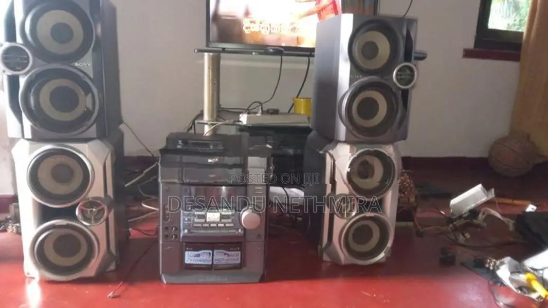 Custom modified active stereo system